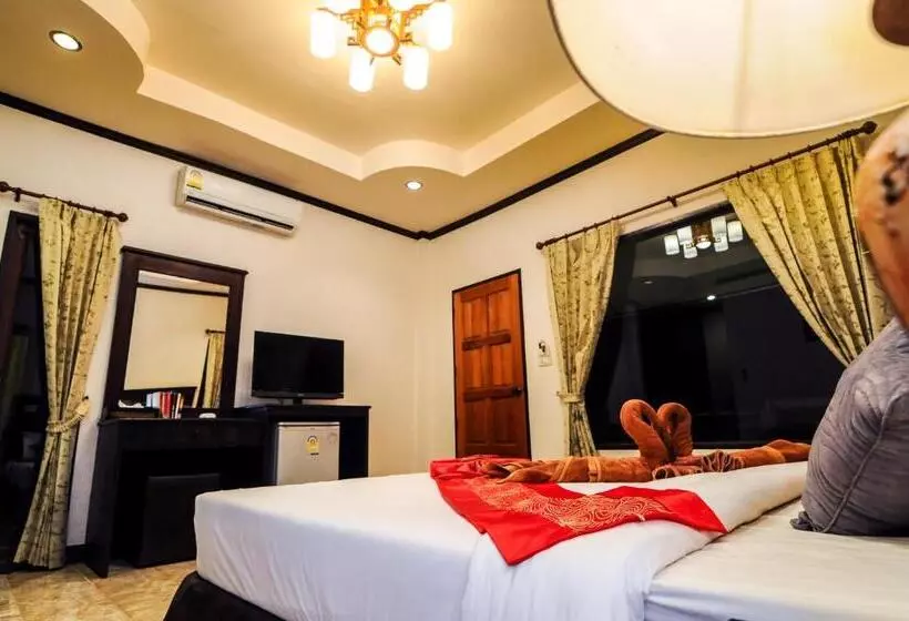 Отель N.t. Lanta Resort