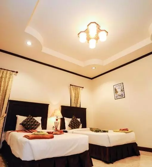 Отель N.t. Lanta Resort