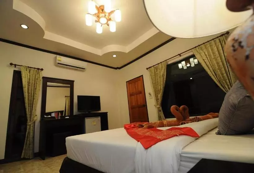 Отель N.t. Lanta Resort