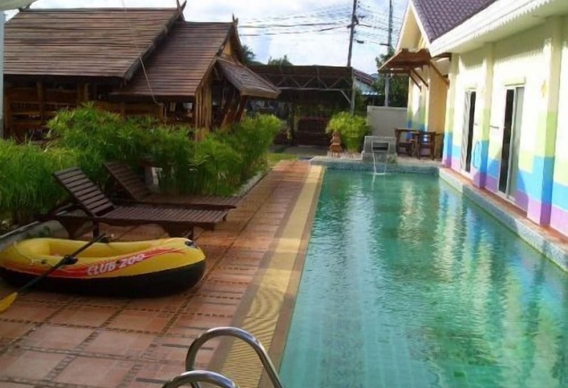 ホテル Phuket7 Inn