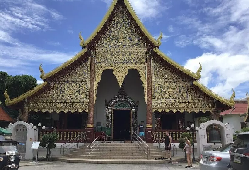 هتل Saithong House