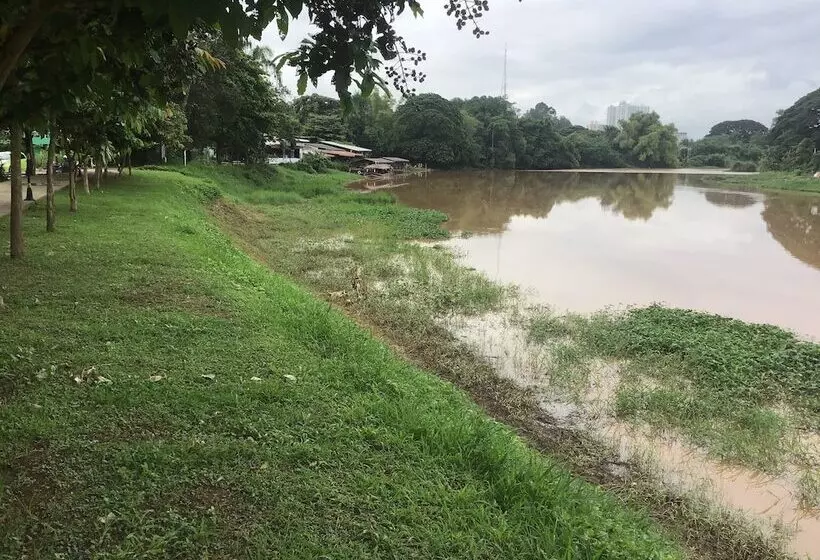 هتل Saithong House