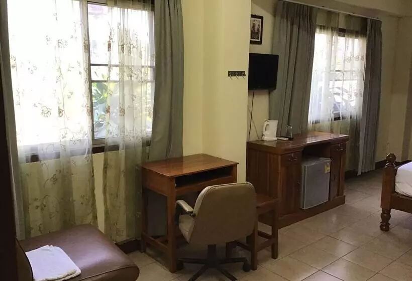 هتل Saithong House