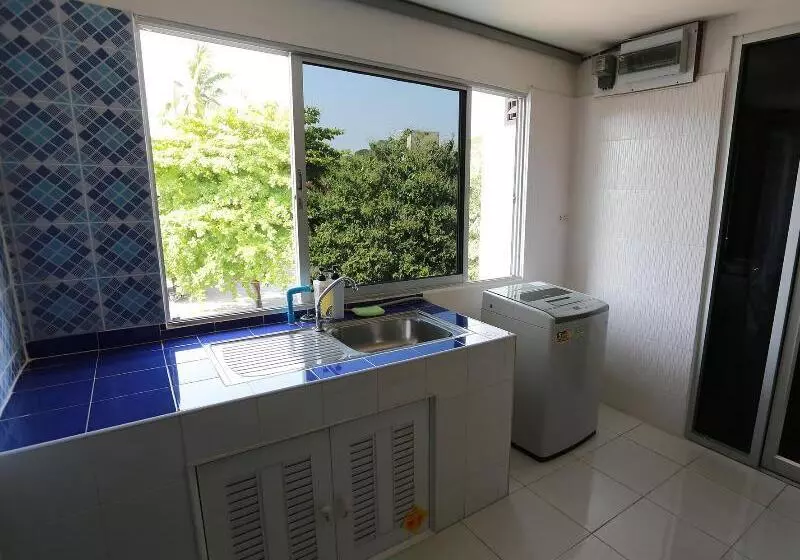 هتل Saithong House