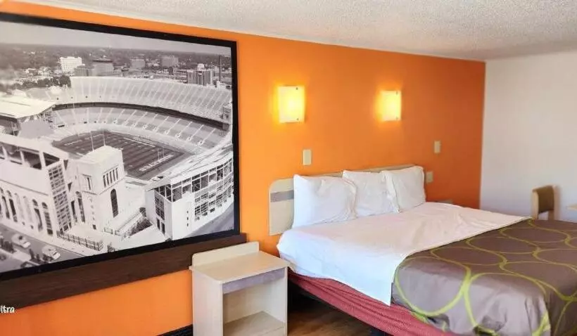 فندق على الطريق Fairbridge Inn Express London