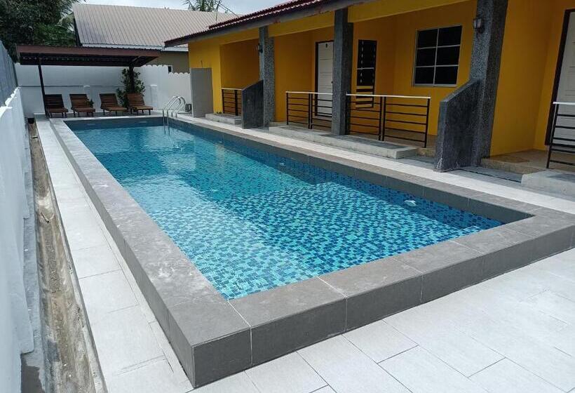 汽车旅馆  Ziella De Villa