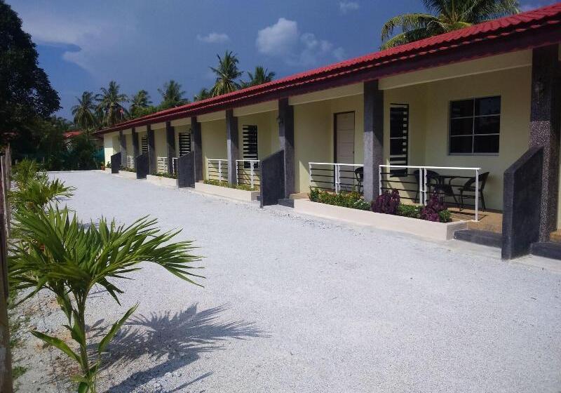 汽车旅馆  Ziella De Villa