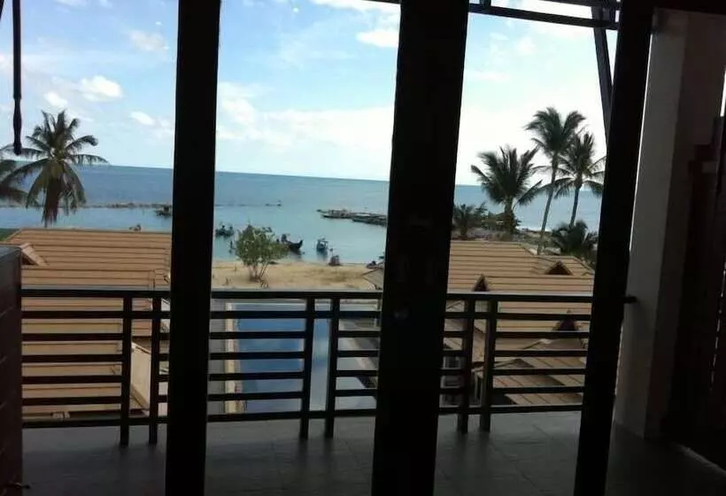 Poolsawat Villa   Sha Plus