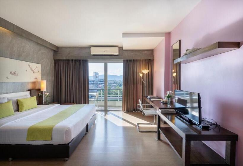 Silathip Huahin Serviced Apartment &