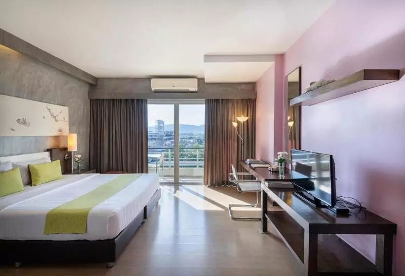 Silathip Huahin Serviced Apartment &