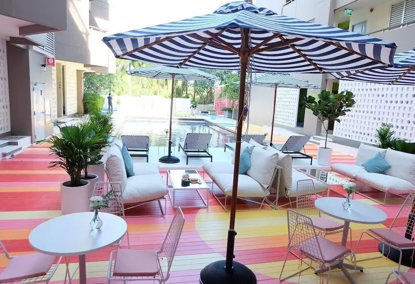 Silathip Huahin Serviced Apartment &