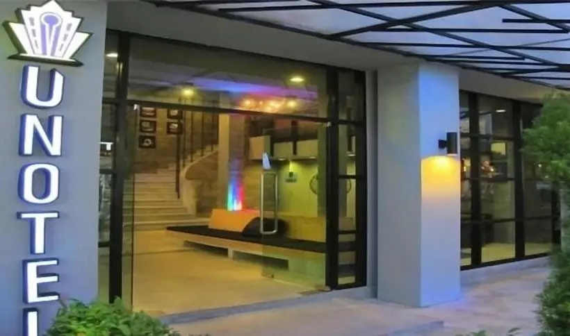 Unotel Karon Beach