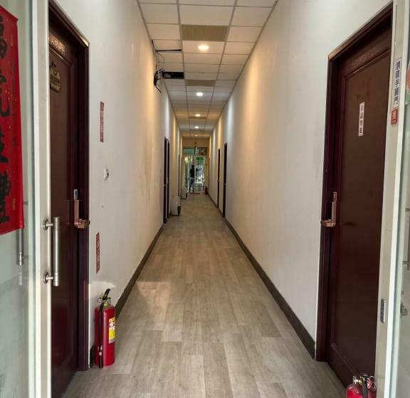 هاستل Romeo Inn