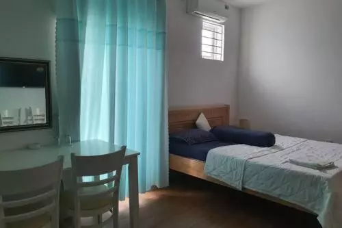 Happy House
