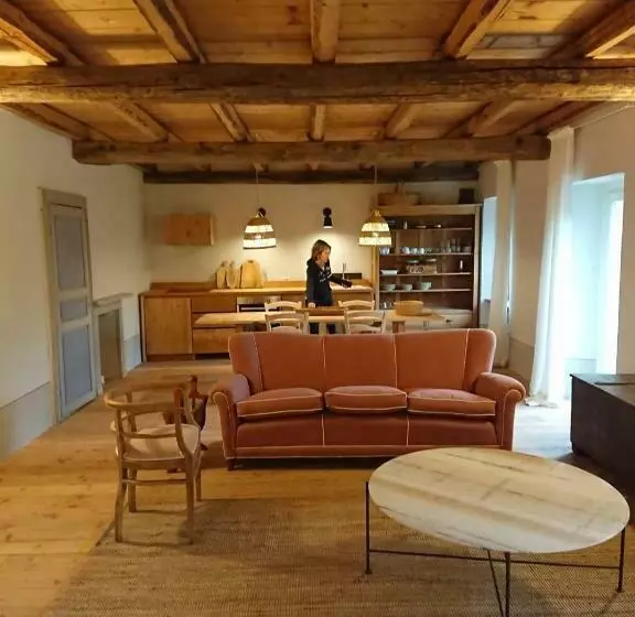 ホテル Agriturismo Borgo Cà Del Becca