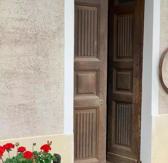 ホテル Agriturismo Borgo Cà Del Becca