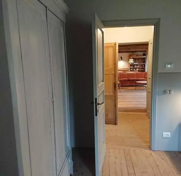 ホテル Agriturismo Borgo Cà Del Becca