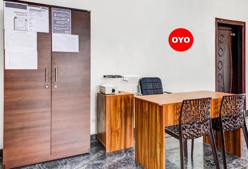 هتل Oyo Pool Villa Premium Home Stay Mysore