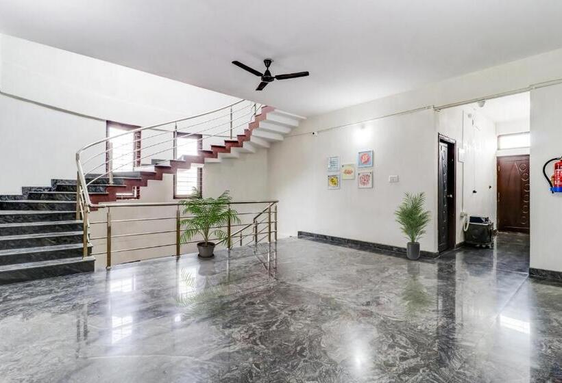 هتل Oyo Pool Villa Premium Home Stay Mysore