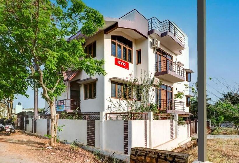 هتل Oyo Pool Villa Premium Home Stay Mysore