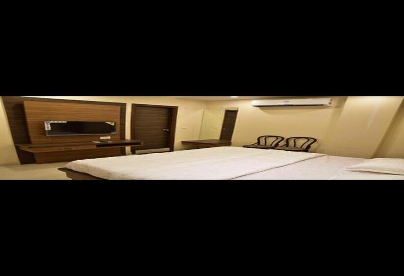 ホテル Spot On Viand Grand