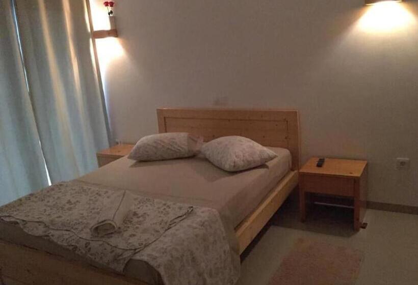 پانسیون Luz D Sol Residencial Familiar