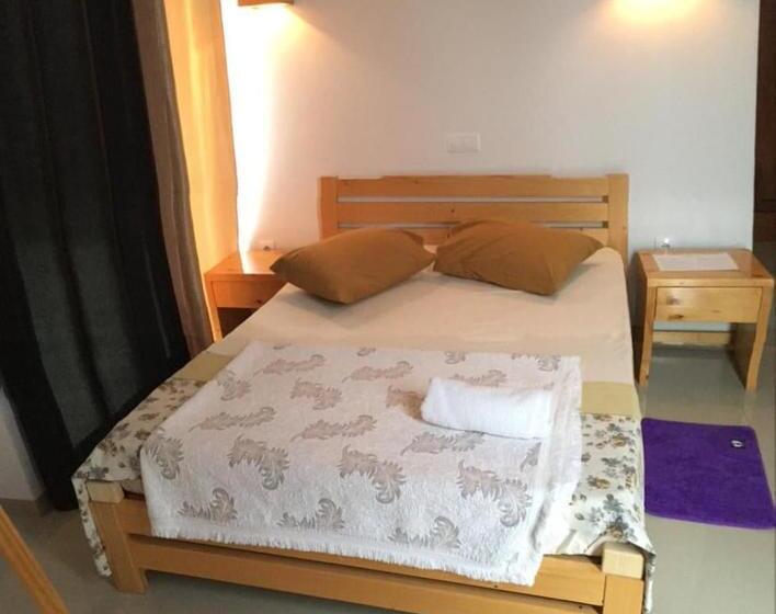 پانسیون Luz D Sol Residencial Familiar