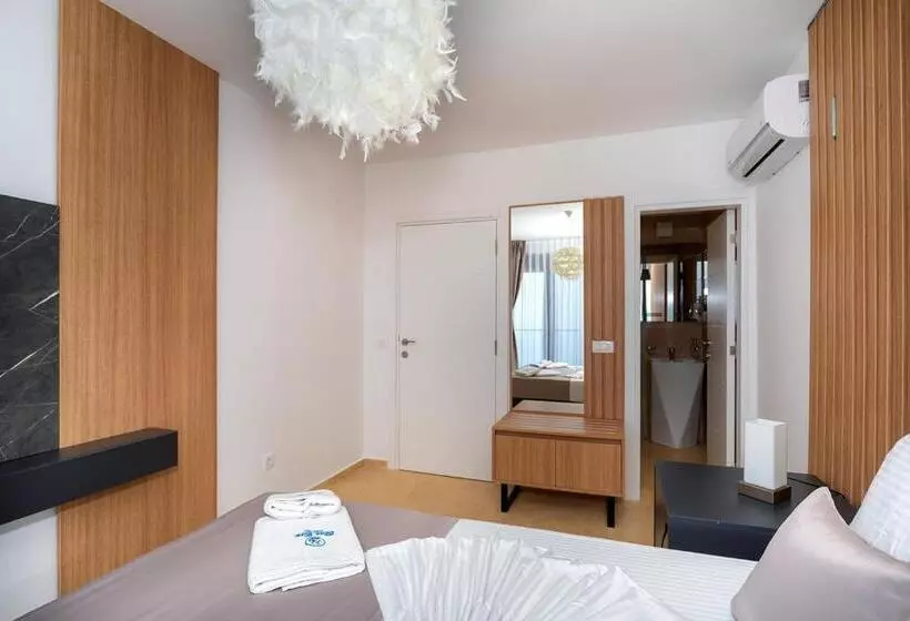 پانسیون Villa Blue Bay
