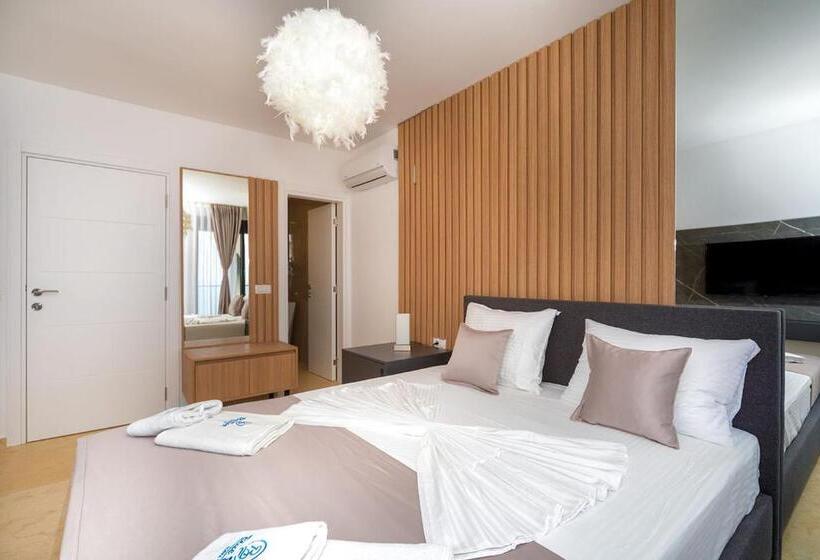 پانسیون Villa Blue Bay