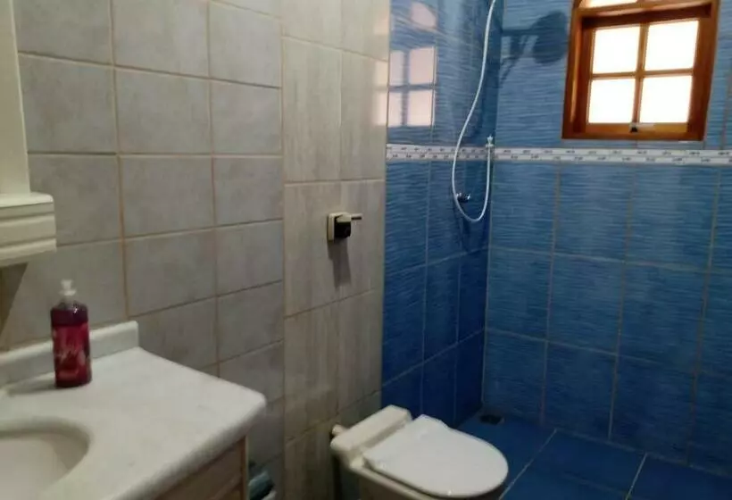 Retkeilymaja Pousada Chácara Amarela   Analandia Sp