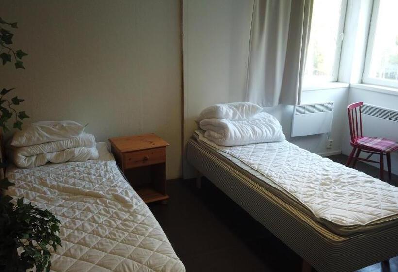 הוסטל Seitsemän Sillan Majatalo