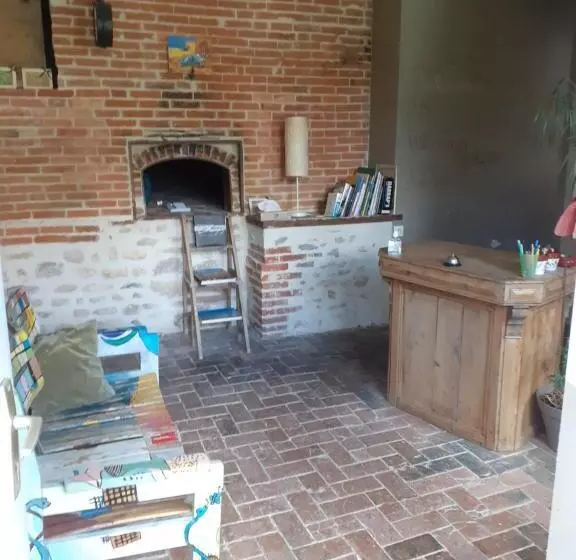 ベッドアンドブレックファースト Ferme De La Basse Cour