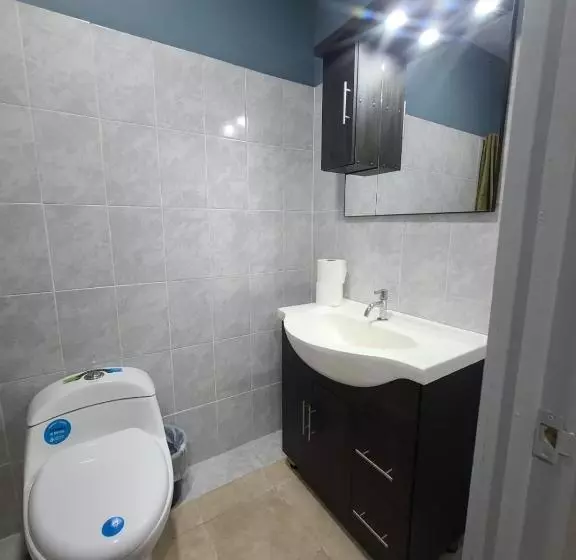 هتل Hostal Don Luis