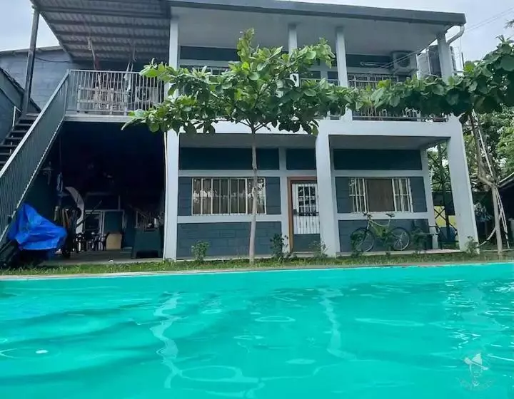 هتل Hostal Don Luis