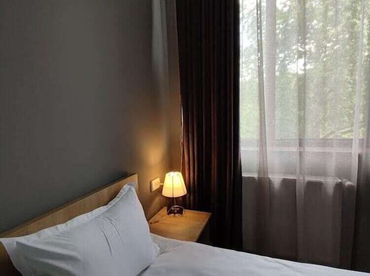 پانسیون Shanshe