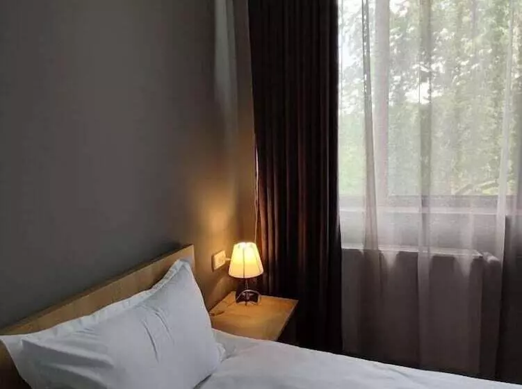 پانسیون Shanshe