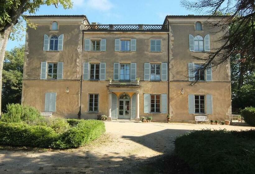 تختخواب و صبحانه Chateau Des Poccards