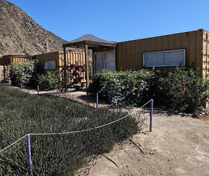 تختخواب و صبحانه Lavanda Del Valle