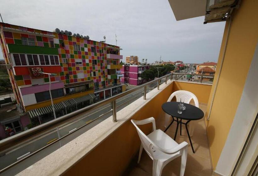 هتل Andrea Bashuri