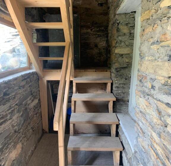 פנסיון Eno Grand