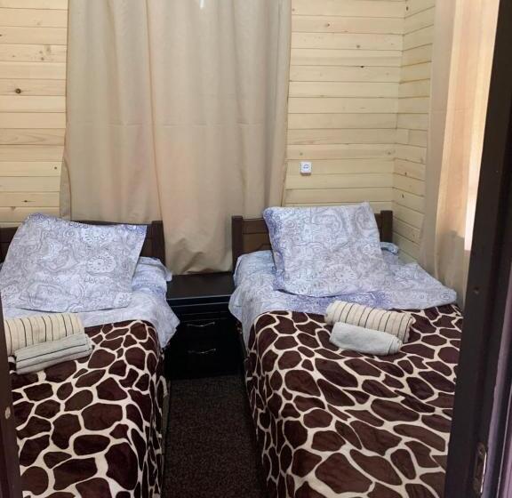 פנסיון Eno Grand