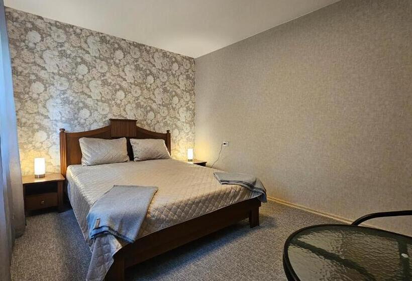 پانسیون Svečių Namai Pervalkoje