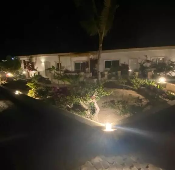 پانسیون Villa Alfredo Marchetti Nº13 A Suites On The Beach, Praia De Chaves, Boa Vista