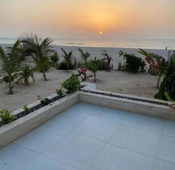 پانسیون Villa Alfredo Marchetti Nº13 A Suites On The Beach, Praia De Chaves, Boa Vista