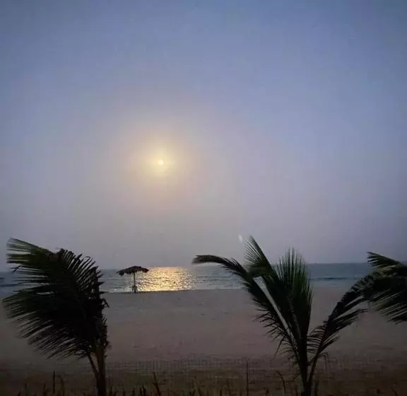 پانسیون Villa Alfredo Marchetti Nº13 A Suites On The Beach, Praia De Chaves, Boa Vista