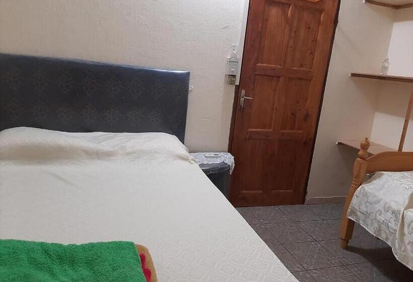 هاستل Posada Las Mercedes