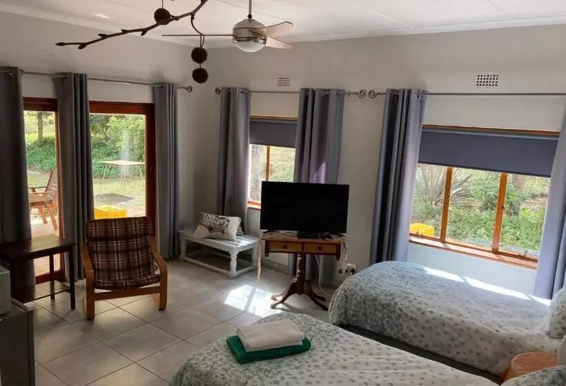 Aamiaismajoitus (B&B) Merwenstein   Guest House, Cottages, Studio Units