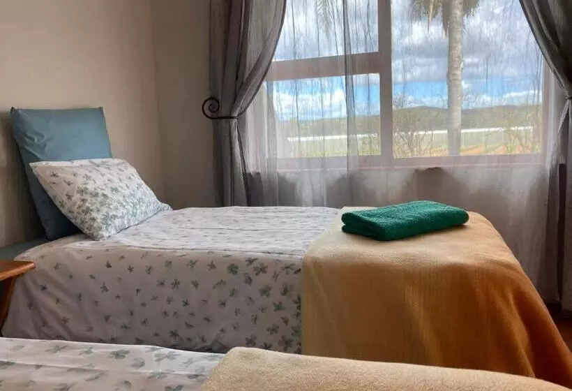 Aamiaismajoitus (B&B) Merwenstein   Guest House, Cottages, Studio Units