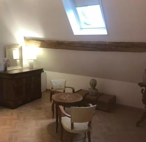 Aamiaismajoitus (B&B) La Vigne Dorée