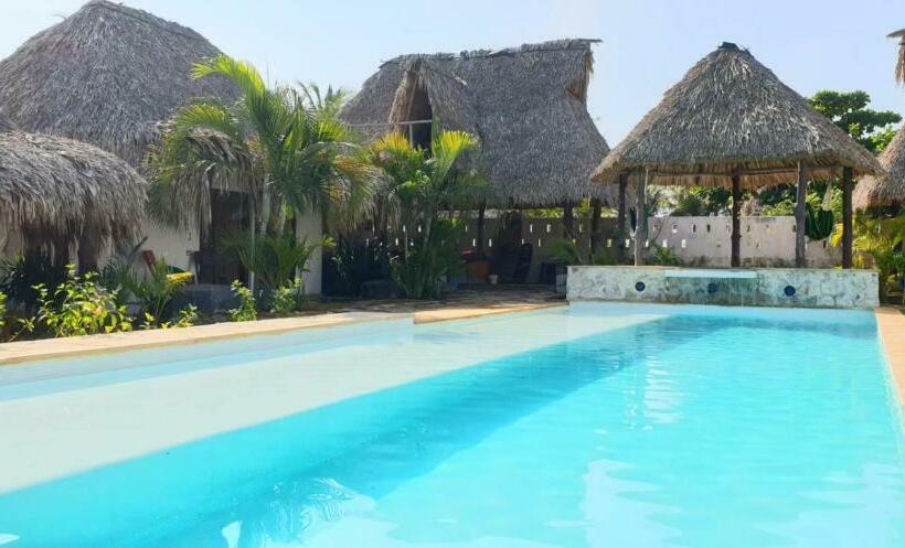 هتل Pacifico El Paredon